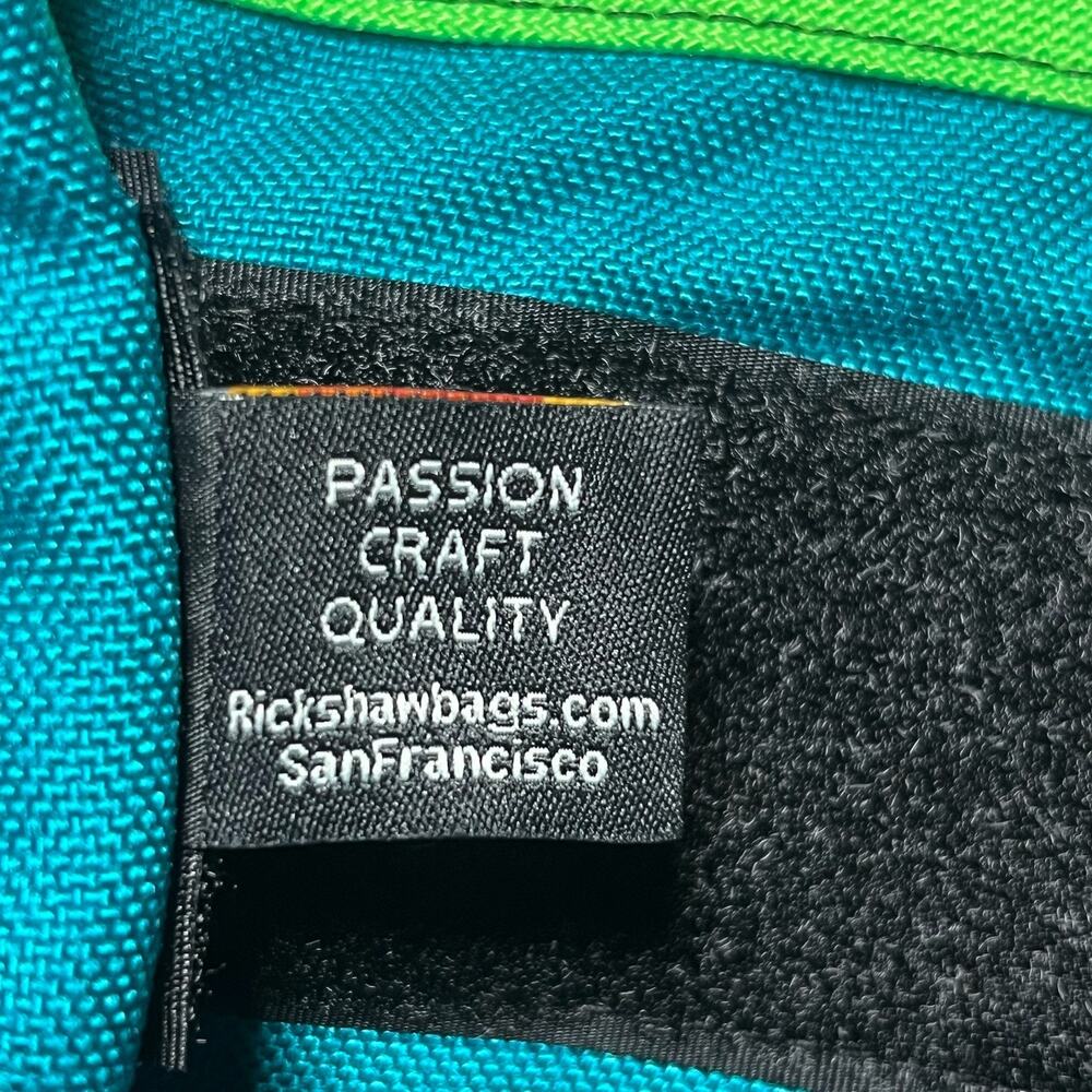 Rickshaw Colored by PANTONE Zero Messenger Bag Made in USA San Francisco EUC - Picture 7 of 15
